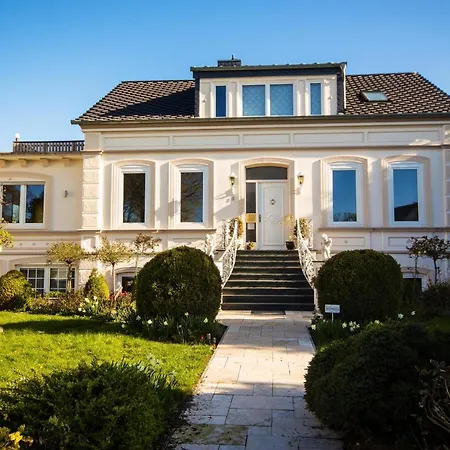 Rosengarten Auf Der Sonneninsel * فيهمارن