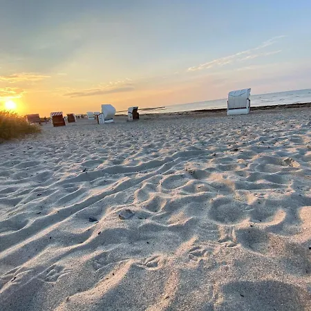 Apartment Rosengarten Auf Der Sonneninsel Fehmarn