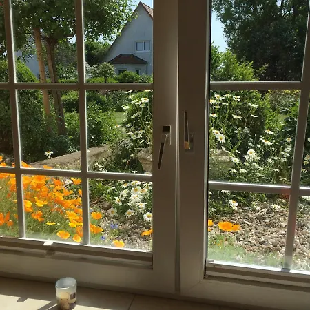 Rosengarten Auf Der Sonneninsel Apartment *